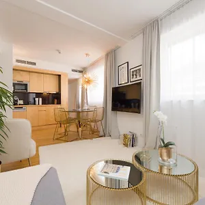Rafael Kaiser - Premium Centre - Contactless 24h Check-in Apartment Wien